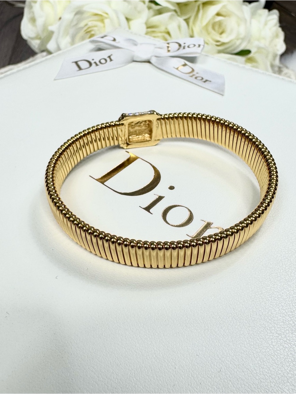 Vintage 90s Christian Dior Gold Tone Rhinestone Stretch Ribbed Bracelet - Picture 4 of 5
